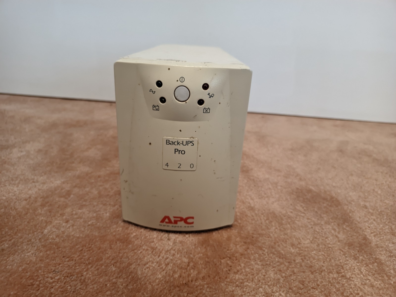 APC Back-UPS PRO 420 4 Outlet 260W Uninterruptible Power Supply No Battery