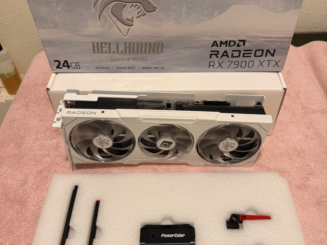 PowerColor AMD Radeon RX 7900 XTX Hellhound Spectral White Overclocked 24 GB