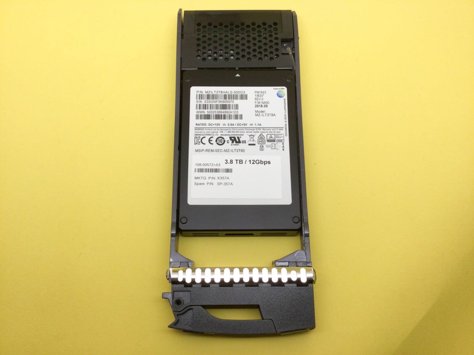 X357A Netapp 3.84TB SAS 12Gbps 2.5'' SSD For FAS2240 DS2246 108-00572+