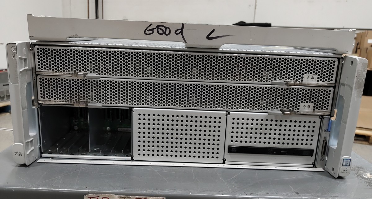 CISCO UCS C480 M5 UCSC-C480-M5 V02 2.5x8 Server BAREBONES SEE NOTES