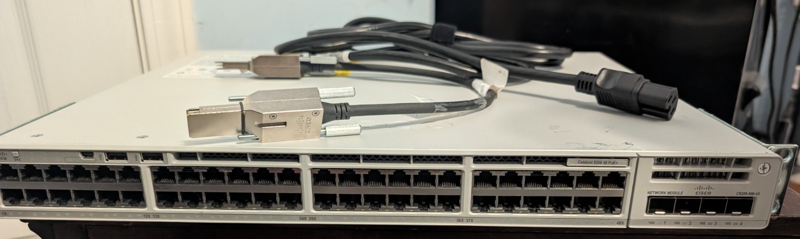Cisco C9200-48P-E with NM-4x, stacking modules & dual 1K PSU