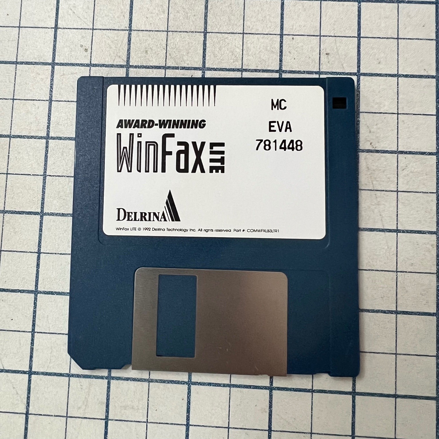 WinFax LITE Software for PC on 3.5" Floppy Disk Delrina 1992 Windows Vintage
