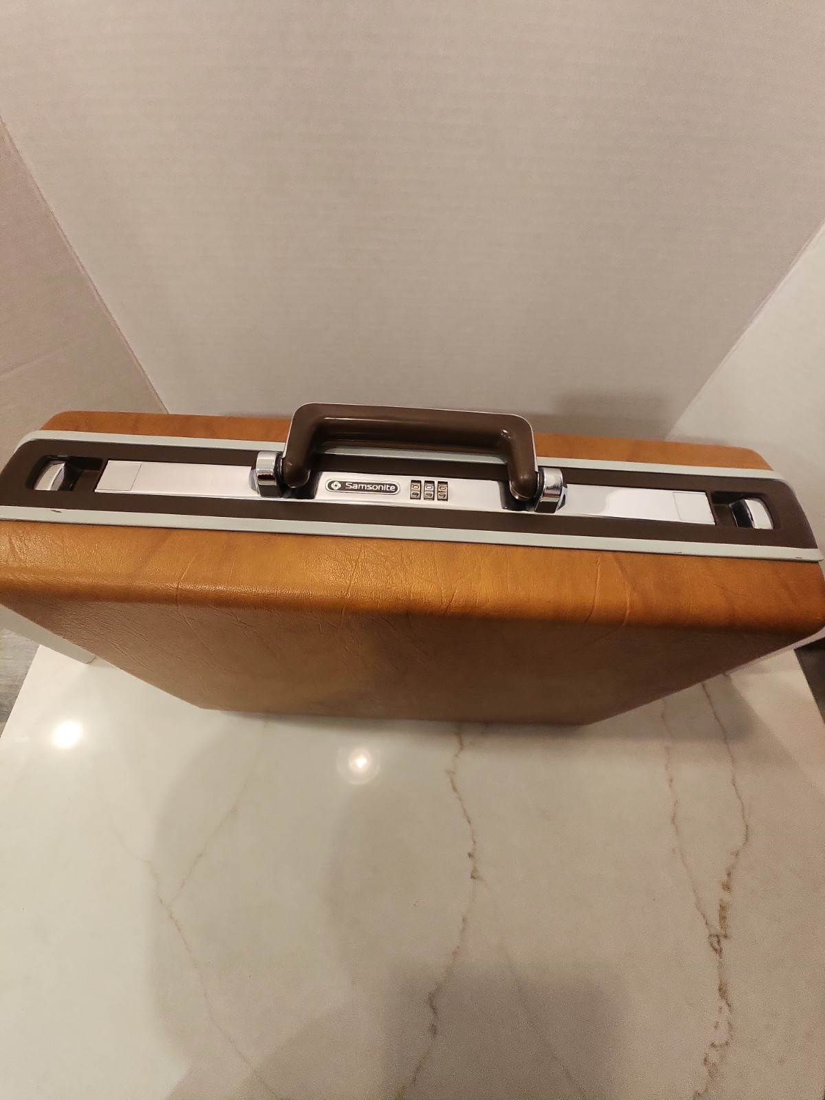 Vintage Samsonite Exec Briefcase Classic 70's Style