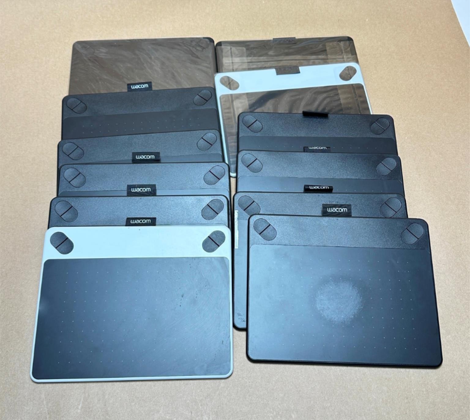12x PC Lot Wacom Intuos Small Graphics Tablet CTH-490 Tablets ONLY