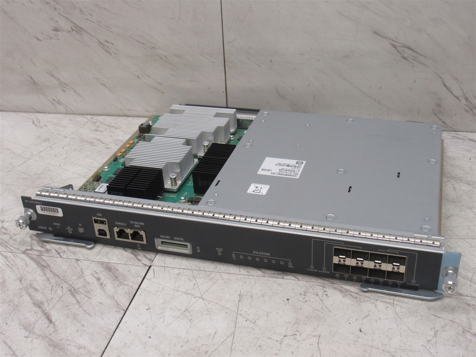 Cisco WS-X45-SUP8-E Supervisor Engine 8-E w/ WS-UA-SUP8E Wireless Card