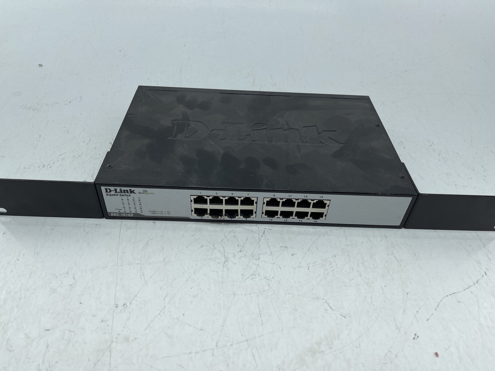 D-Link DGS-1016D 16-Port Green Ethernet Gigabit Unit