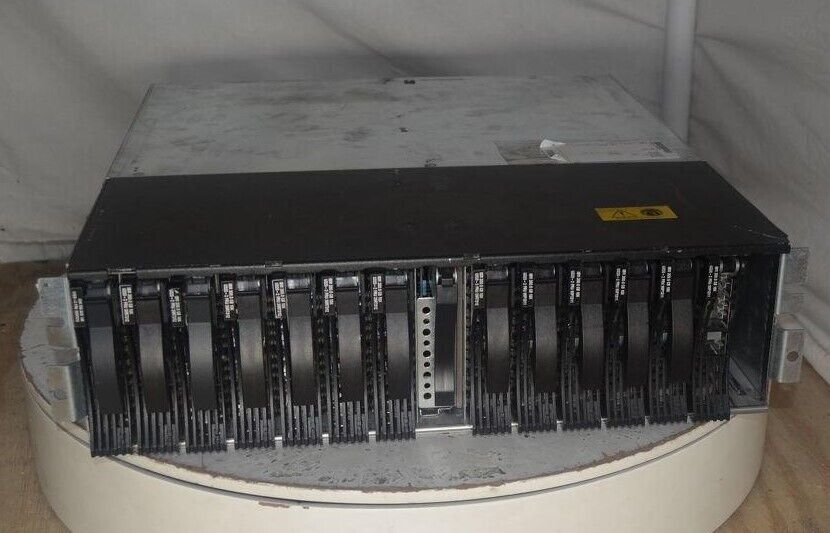 IBM 1733-1RU EXP400 14-Bay 3.5