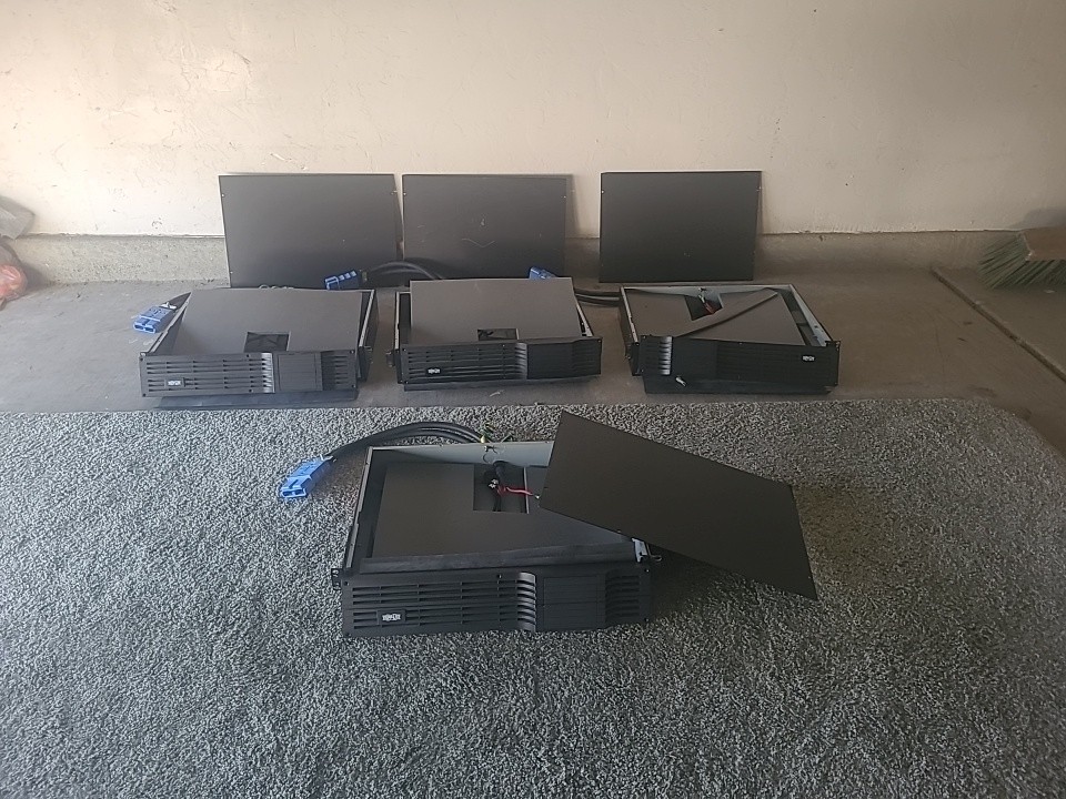Tripp Lite BP48V24-2U Battery Case No Battery Included/screws included 