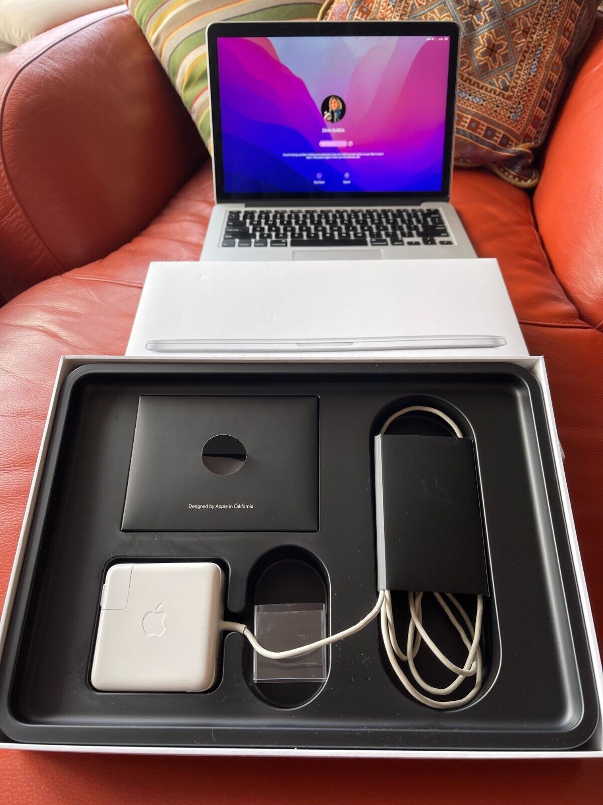 Pristine MacBook Pro 13in 2.7GHz i5 8GB RAM 256GB SSD macOS Monterey