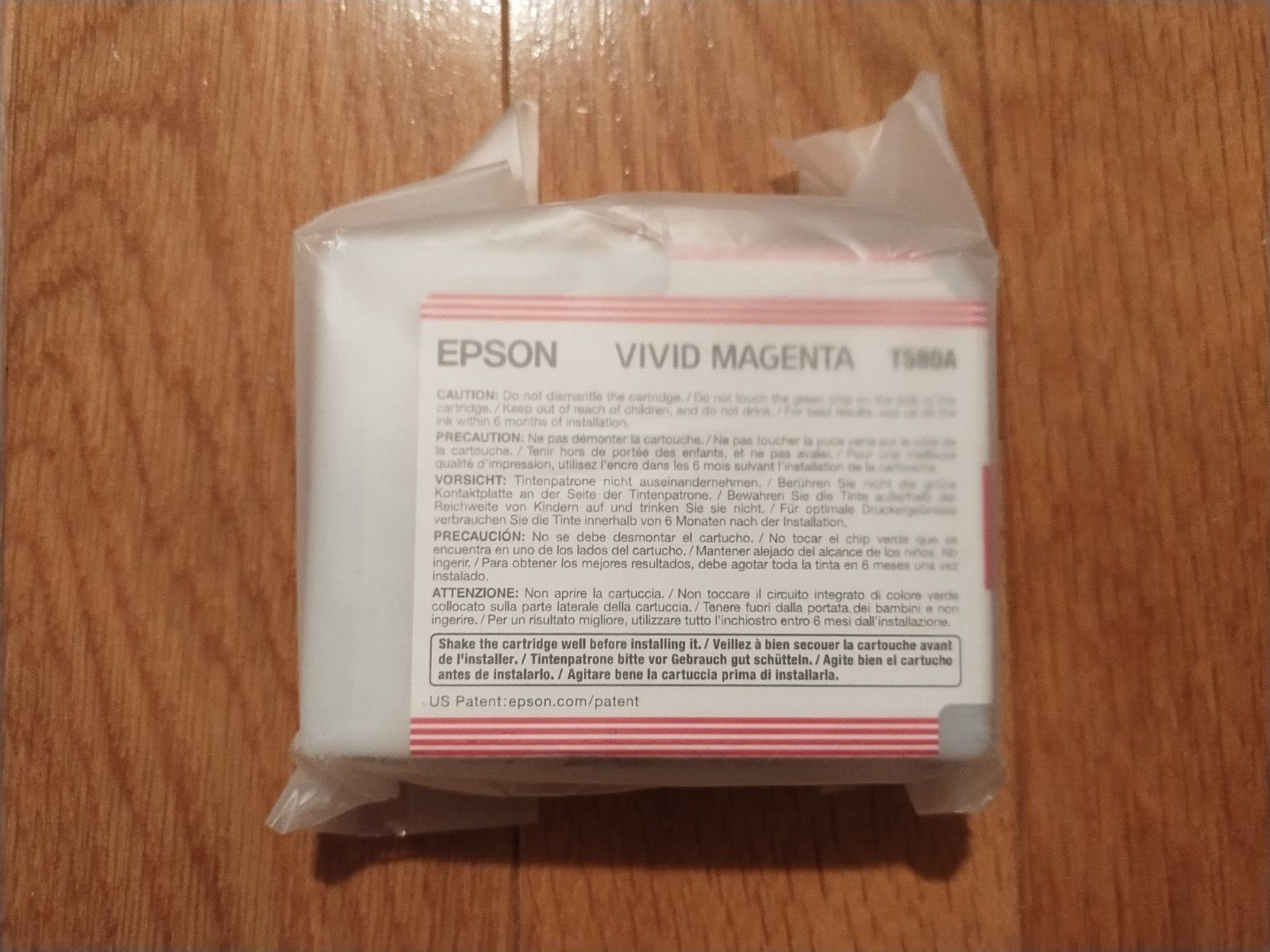 2016 Genuine Epson T580A Vivid Magenta Ink Cartridge Stylus Pro 3880 80ml Sealed