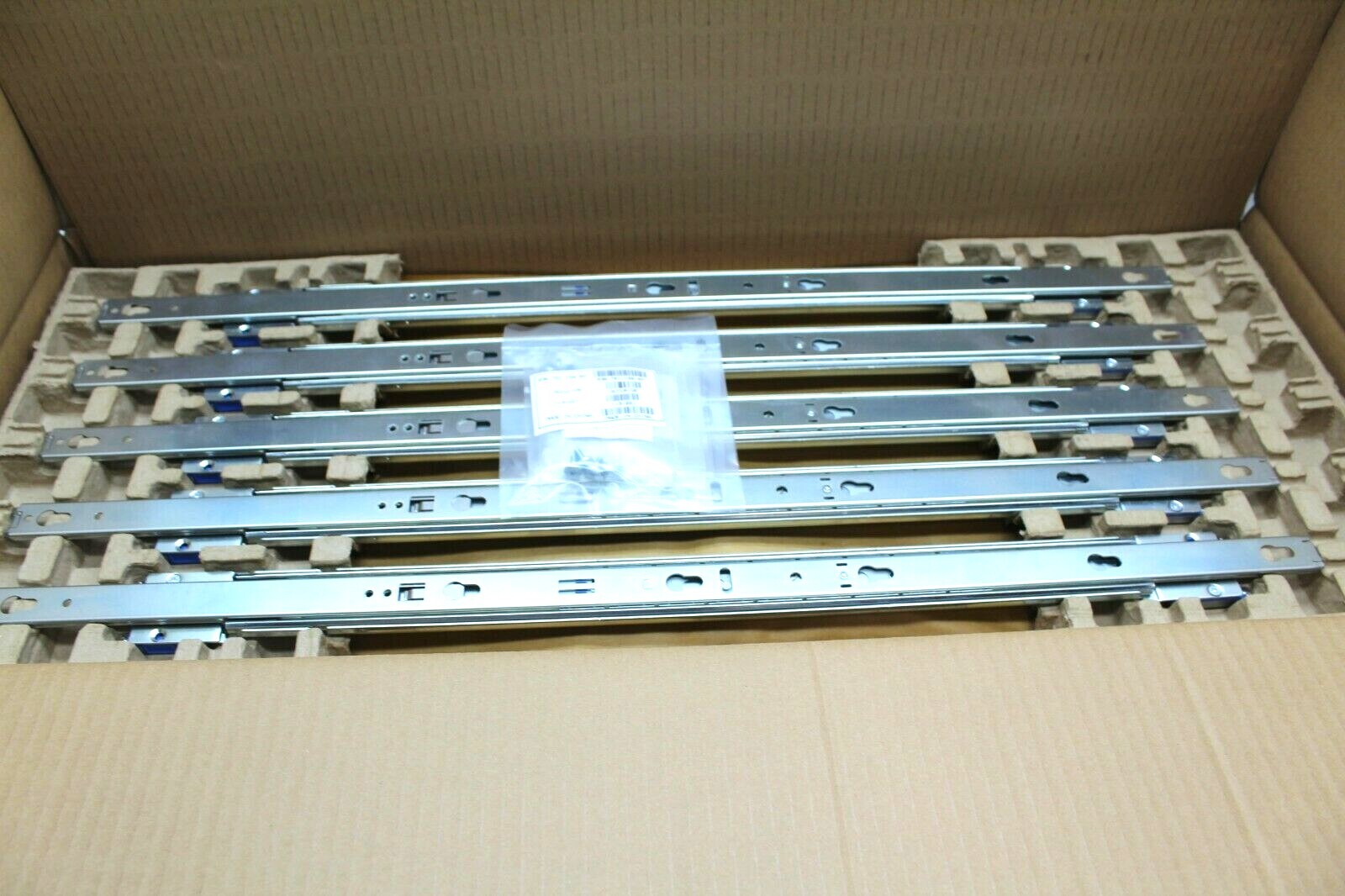 1U 2U RAILS NEW 5-PACK IINTEL EXX1U2URAILS2 042-009-400 Accuride