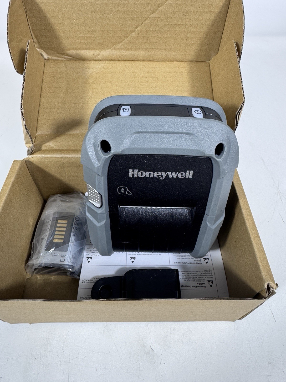 NEW HONEYWELL RP2B MOBILE LABEL PRINTER