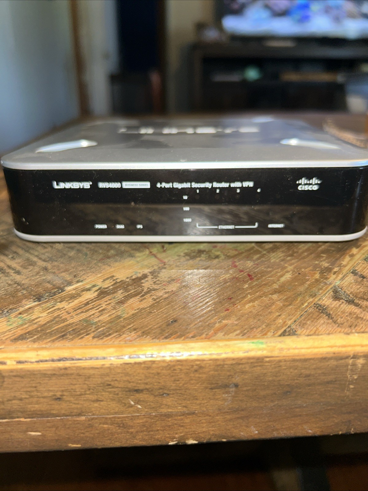 Linksys RVS4000 4-Port Gigabit Security Router