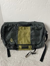 Timbuk2 Classic Medium Messenger Bag Size Padded Laptop Compartment Gray Bag picture