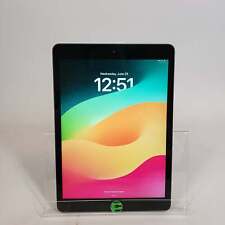 Broken WiFi Only Apple iPad 7th Gen 128GB 17.5.1 MW772LL/A Cracked picture