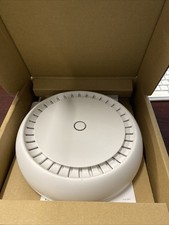 Mikrotik cAP XL ac US version Dual Band Dual Chain 2 x 10/100/1000 Ethernet port picture
