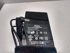 iGo Universal Green Laptop AC Adapter 1 Interchangeable Tip 5V USB Outlet 90W picture