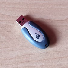 IOGear High Speed Bluetooth 2.0 USB Adapter Dongle Class 2 GBU221 picture