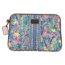 NWT Lilly Pulitzer Womens Multicolor Mermaid Cove Padded Neoprene Laptop Case picture
