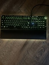 Razer Huntsman Elite Keyboard and Wrist Rest Set with Steelseries rival 3 mouse picture