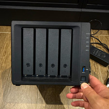 Synology DiskStation DS916+ 4-Bay Diskless NAS Black Ethernet USB 3.0 picture