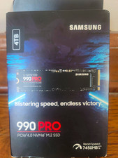 Samsung 990 PRO 4TB Internal SSD PCIe 4.0 NVMe M.2 7450MB/s Black picture