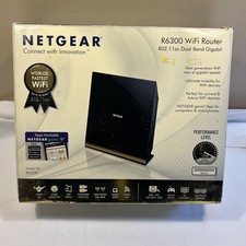Netgear R6300 Dual band Router with 4 Ethernet ports and 1 USB 3.0 picture