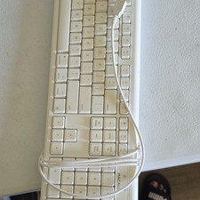 Macally QKEY Wired USB Keyboard White QWERTY Plug & Play English picture