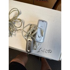 iGo Juice 70 Universal AC DC Power Adapter Laptop Charger PS0055 Silver picture