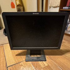 Lenovo ThinkVision LCD Flat Screen Monitor 19-22.9 in 1280x1024 4:3 Black picture