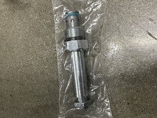 ONE NEW PARKER DSH101CR valve picture