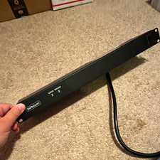 StarTech.com RKPW081915 1U Rack PDU 8-Outlet 15A 125V NEMA 5-15R Black picture