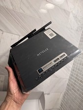 NETGEAR Nighthawk AC1750 Smart WiFi Router R6700v3 Dual Band-R6700-100NAS Black picture