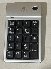 Targus Wireless Keypad PAKP003 - Battery Included picture
