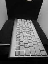 Apple Wireless Bluetooth Keyboard (A1314) - Silver / White - Tested & Working picture
