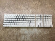 Genuine Apple Wireless Keyboard with Numeric Keypad A1016 picture