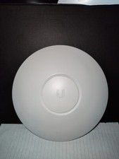 Ubiquiti Networks UAP-LR Wi-Fi System Long Range Network AP w/ POE Adapter picture