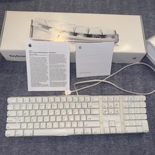 Apple A1048 Wired USB Keyboard White Clear Acrylic M9034LL/A with Box picture