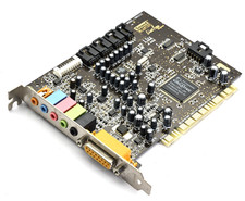 Creative Labs Sound Blaster Live 5.1 SB0220 PCI Sound Audio Card picture