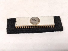 Nice White Ceramic NEC 8080A Microprocessor / Old Vintage Computer Gold IC Chip picture