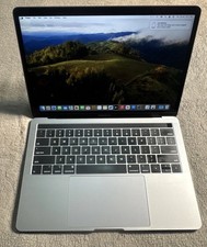 Apple MacBook Pro Laptop 2.4 GHz i5-8279U 8GB 250GB A1989 2019 13.3