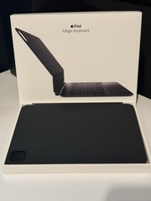Apple Magic Keyboard iPad Pro 11