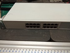 3Com 3C16470 Baseline 10/100 Network Switch Switch Switch picture
