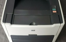 HP LaserJet 1320N Laser Printer Q5928A picture