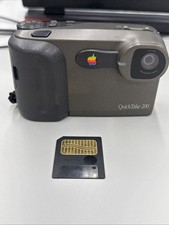 Apple Vintage QuickTake 200 Digital Camera w/ 2mb Storage Card Works (Read) picture