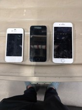 IPhone misc lot of 3 AS-IS picture
