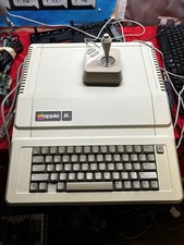 Apple IIe 2e A2S2064 tested Working With Loaded Rom Disk 80 Col Card picture