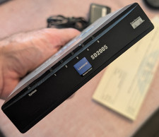 Linksys SD2005 5 Port 10/100/1000 Gigabit Switch Ver. 2.2 (Z7) picture