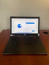Dell Latitude 3390 13.3'' (120GB SSD Intel Core i3-8350U 1.7GHz 8GB) 2-In-1 picture