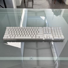 PROTOTYPE Apple Keyboard DVT Unit picture